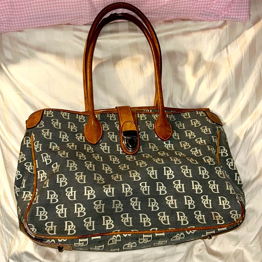 Dooney & Bourke Tote Bag